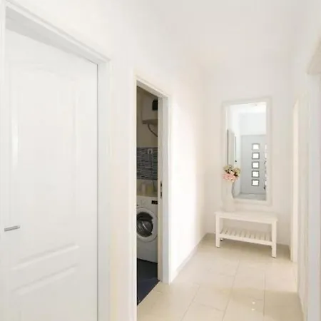 Anamarija Apartmán *