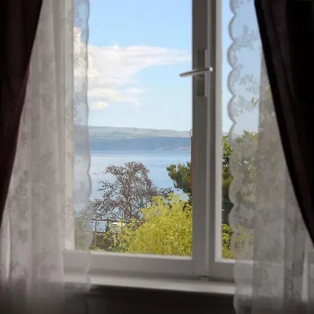 Anamarija Apartmán *